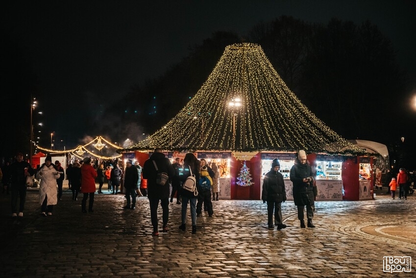 Новогодняя ярмарка