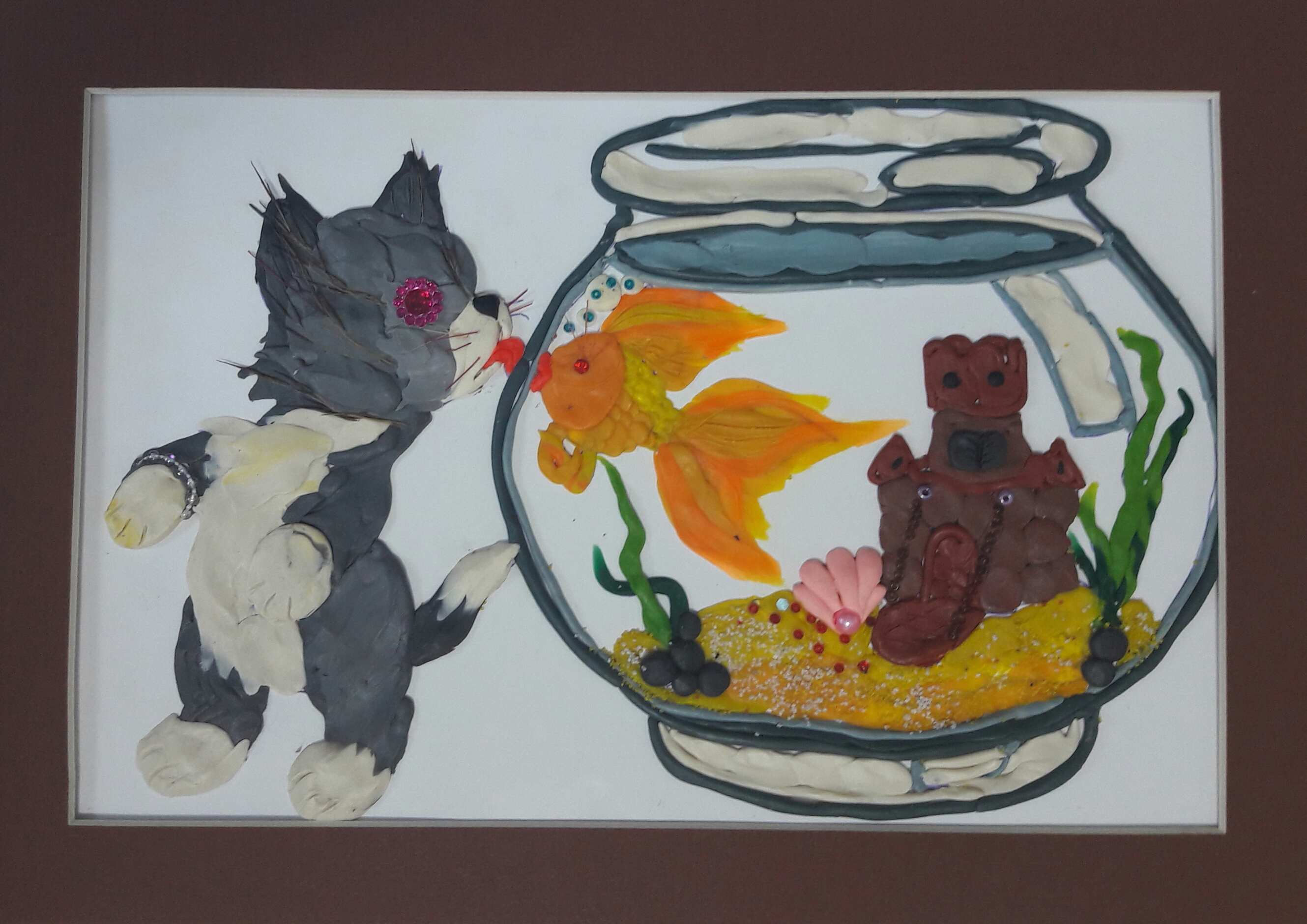 С 4 по 30 июня: Выставка детских работ «Мир с высоты детского роста»