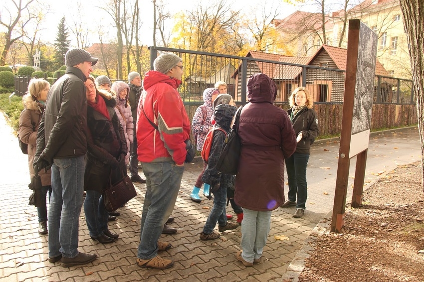 Прогулка с директором. Из цикла "Другой зоопарк"