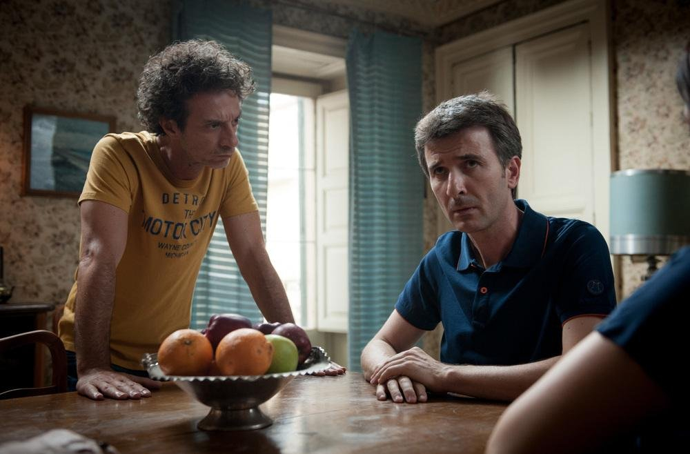 Уедем к чёртовой бабушке