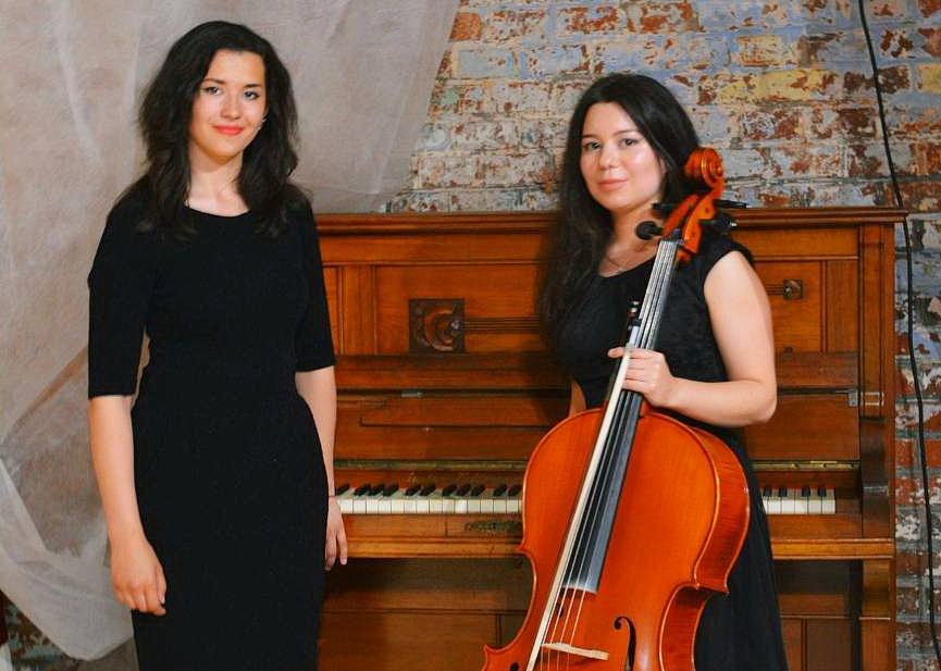 15 июля: Концерт дуэта виолончели и фортепиано Piacello Duo