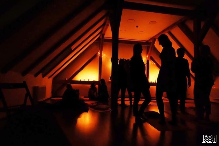 Слепая вечеринка