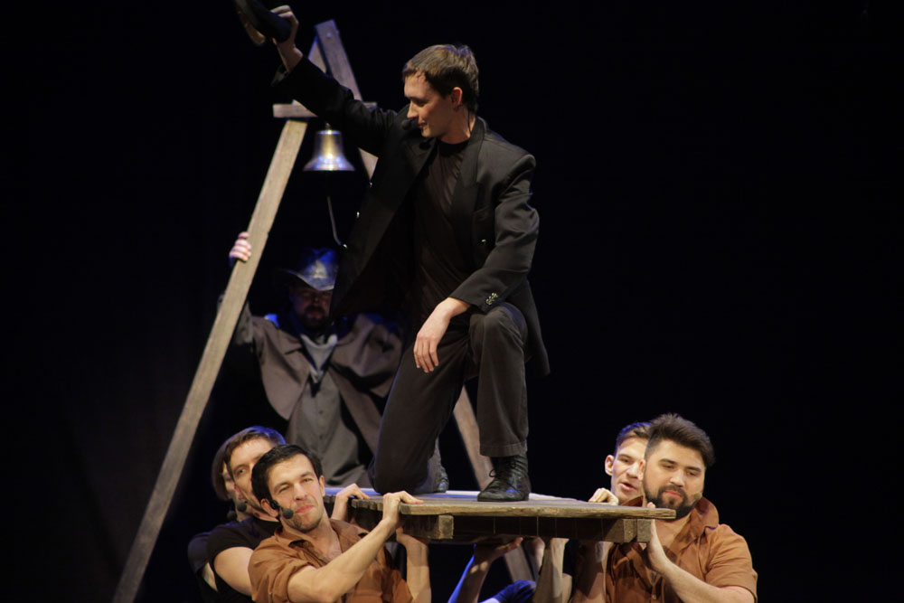 Рок-опера: «Хоакин»