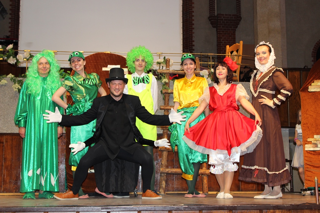 Музыкальный спектакль: «Дюймовочка»