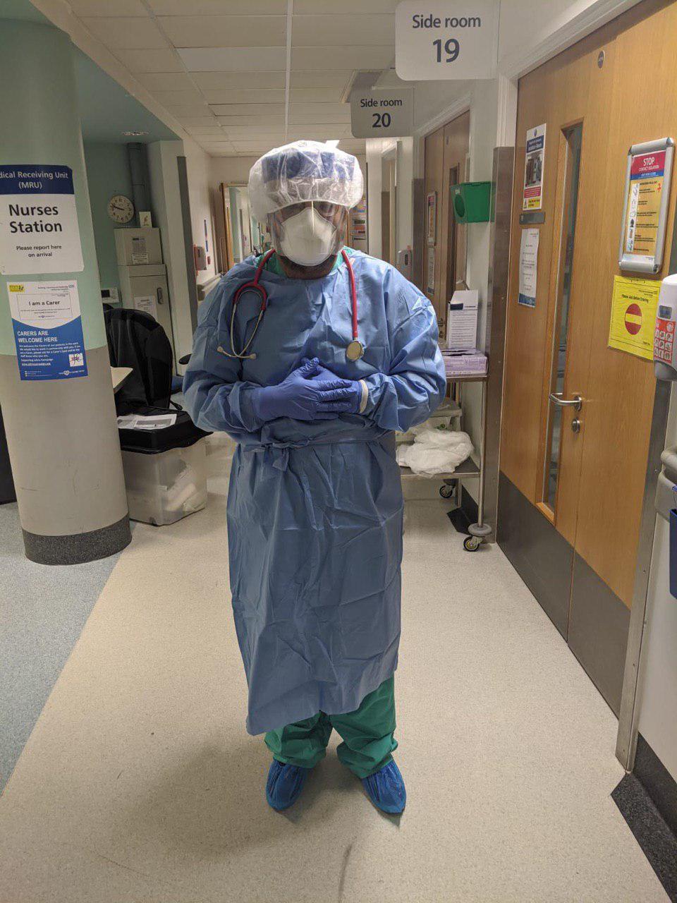 Доктор инфекционной больницы Лондона, в которой находятся российские туристы с положительным тестом на COVID-19 Фото №4