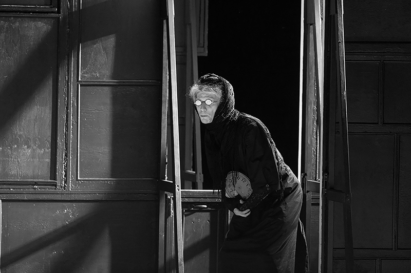 8 и 9 сентября, 19:00, от 300 руб.Драматический театр. Калининград, проспект Мира, 4 