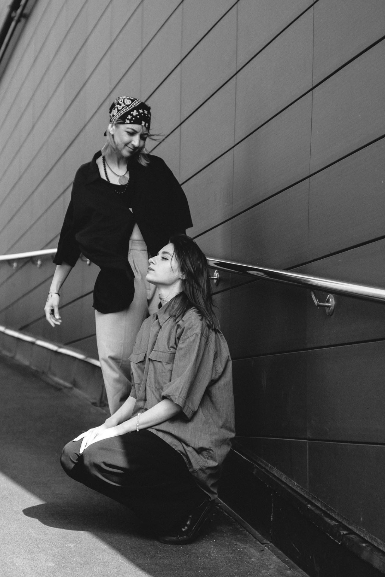 В танцевальных кругах их знают как Нюту и Аяну, а в обычной жизни они — Нюта Яковенко и Аня Мишуткина, организаторы и педагоги, которые продвигают хип-хоп-культуру в регионе, стремятся передать её философию и многогранность в своих проектах. Фото №4