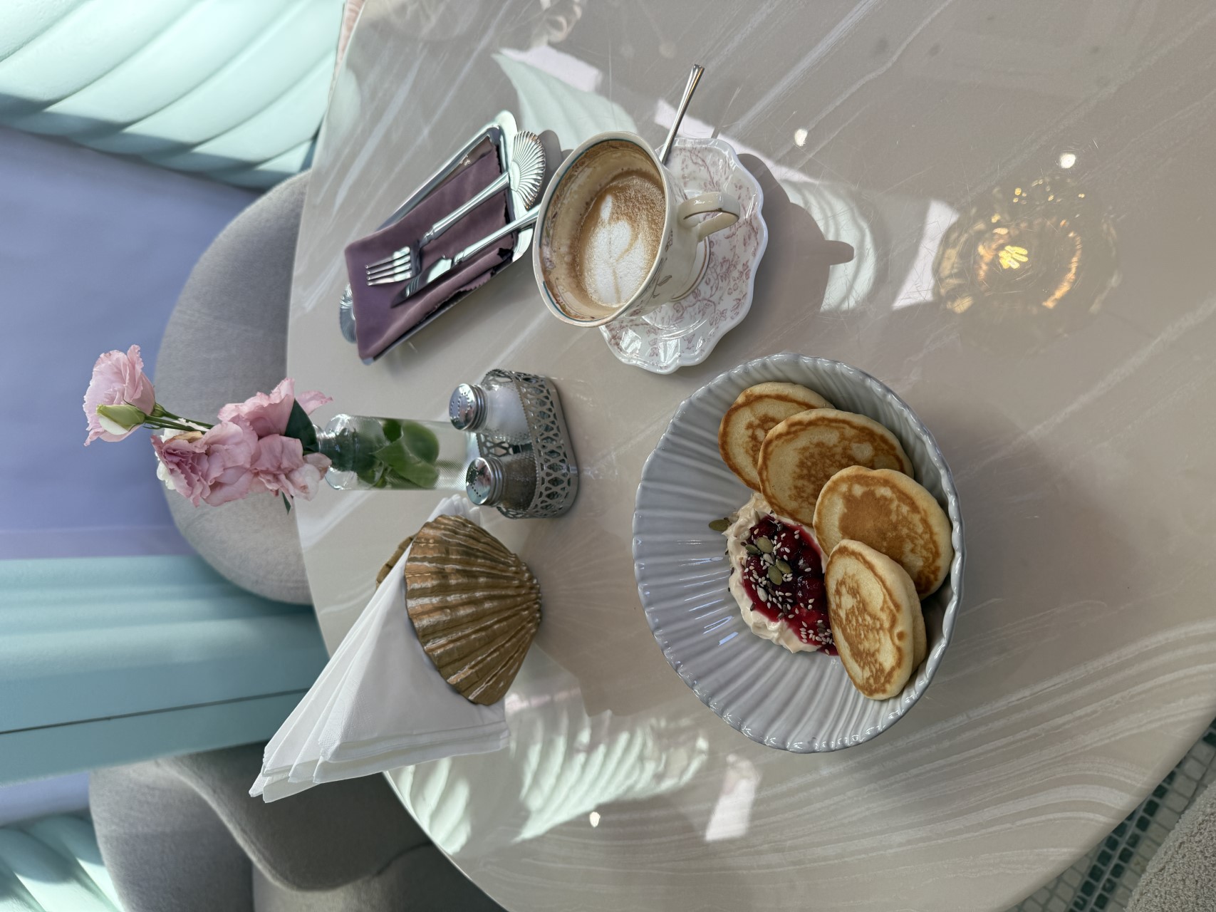 Новая звезда на побережье, бильярд в баре и кофейня для русалок Фото №2