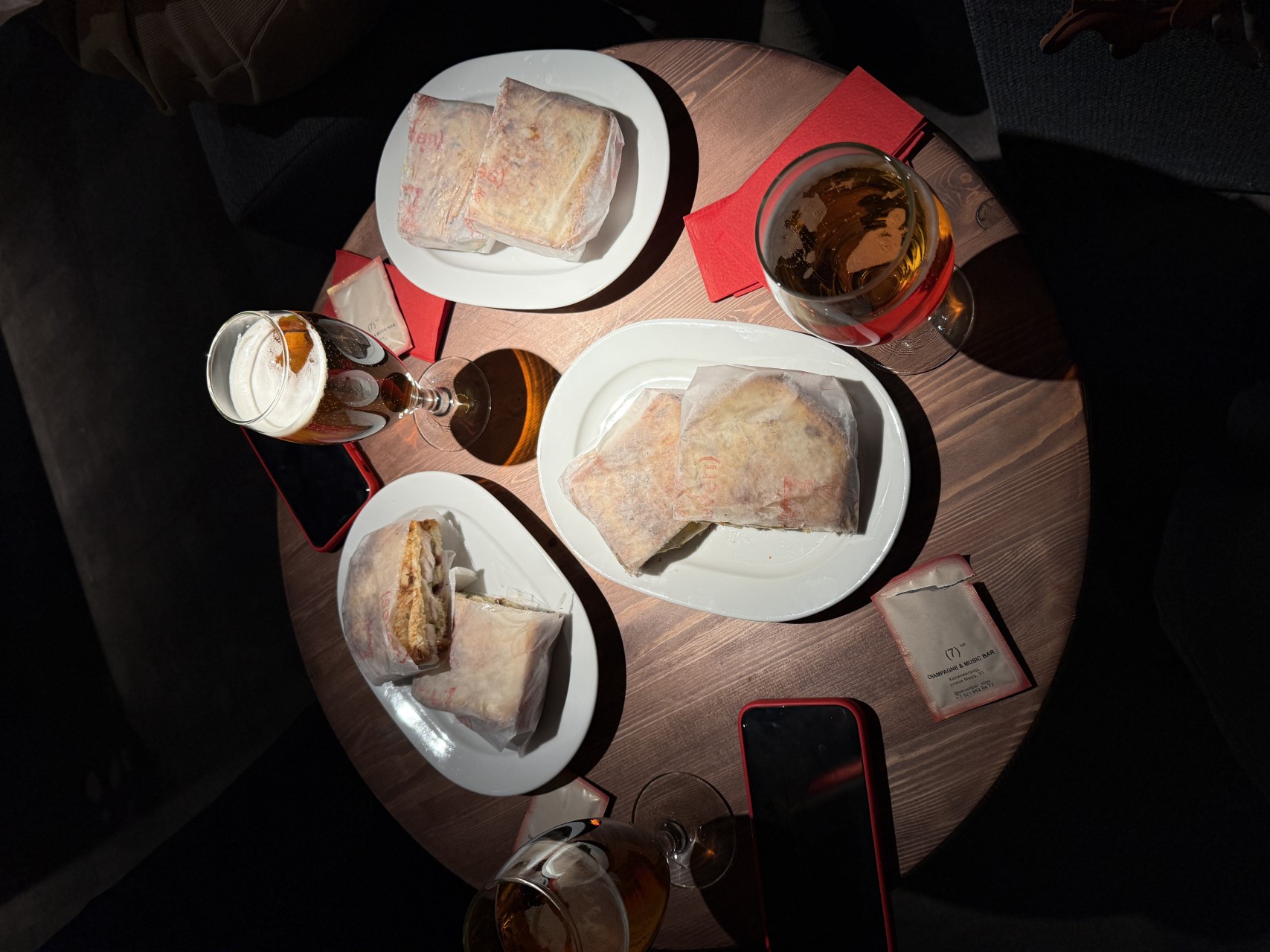 Новая звезда на побережье, бильярд в баре и кофейня для русалок Фото №6