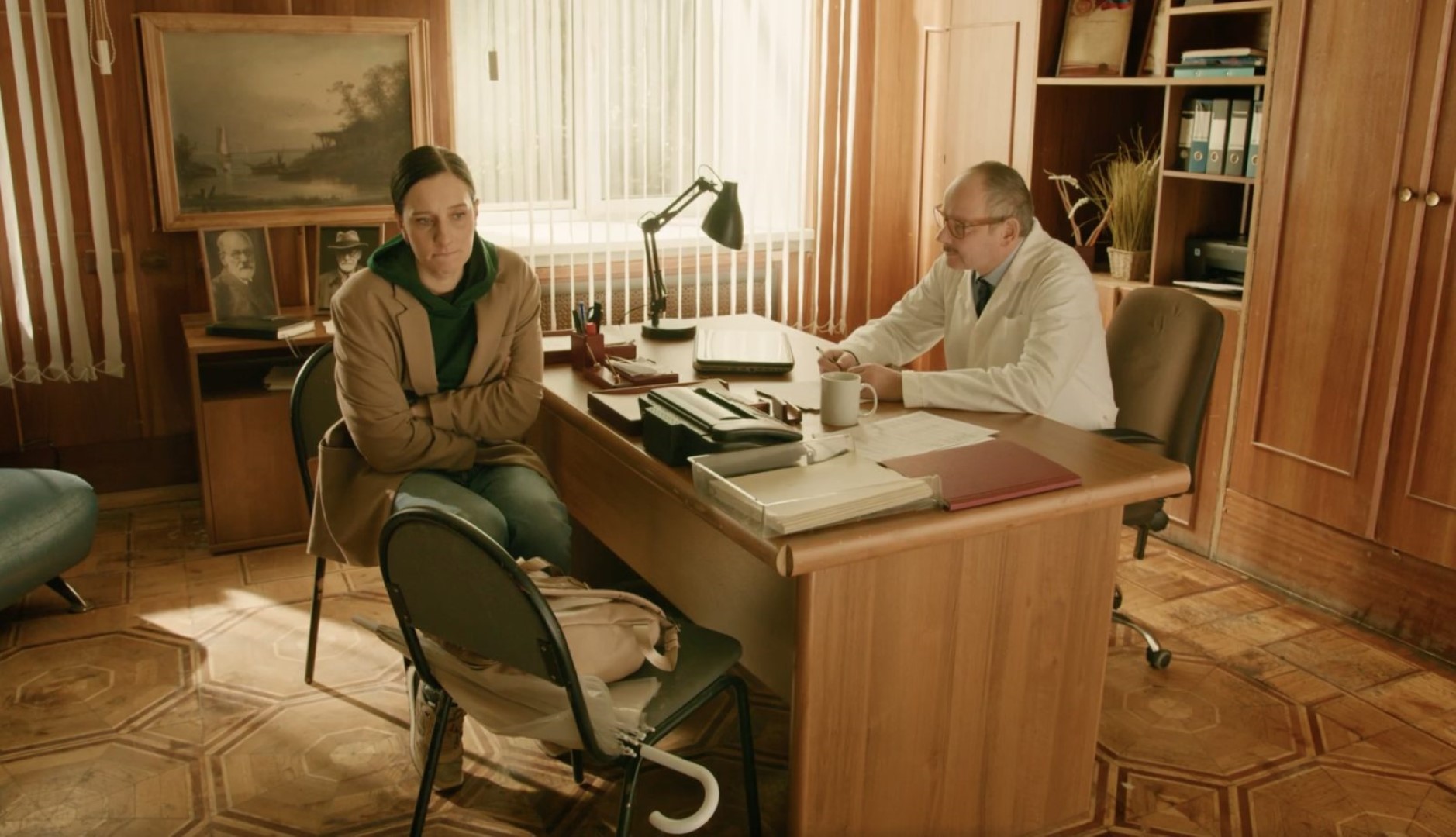 Кадр из сериала «Метод уборщицы» 