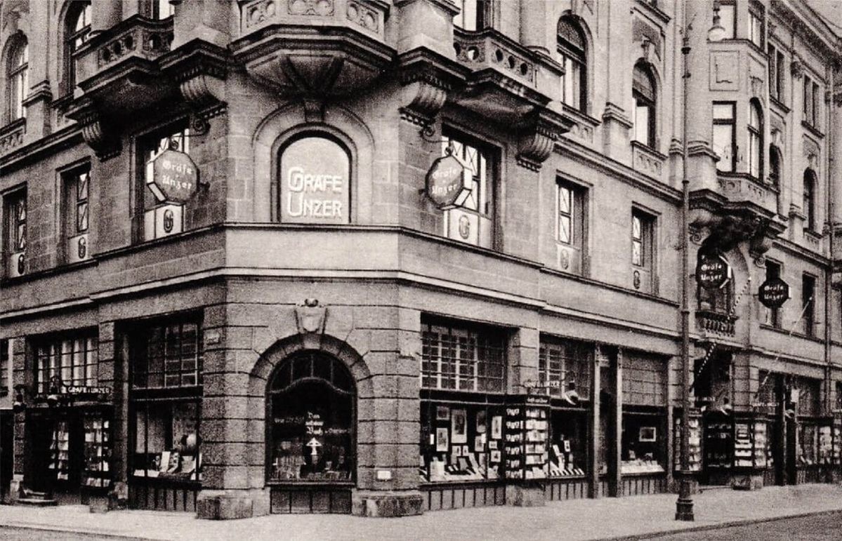 Книжный магазин Grafe un Unzer, Paradeplatz 