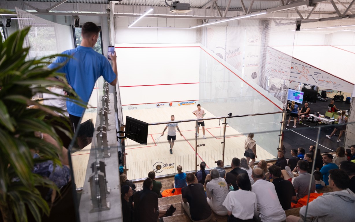 Пробуем себя в теннисе, паделе и сквоше Фото №3