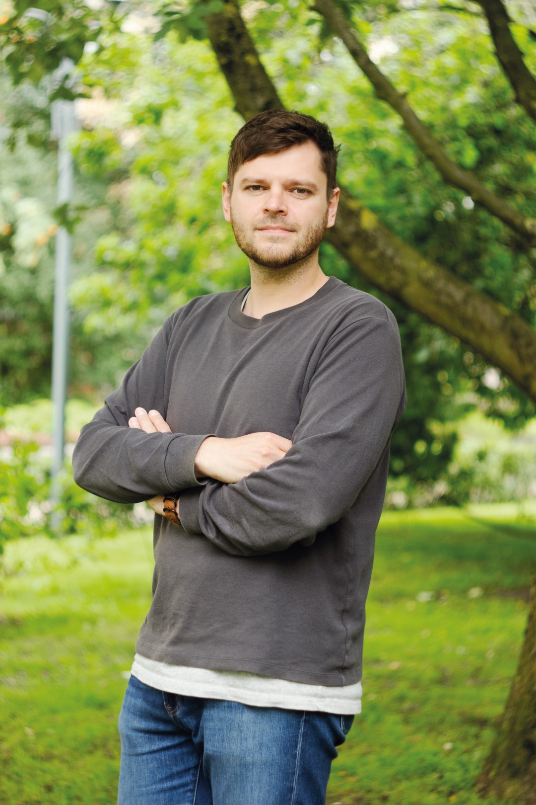 Алексей АлеевС 2011 года по н. в.: внештатный автор «Бродвея»Сейчас: музыкальный эксперт в стриминговом сервисе «Звук» Фото №4