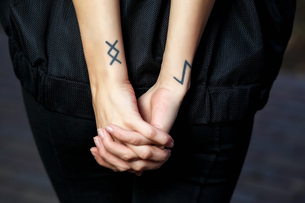 Значение татуировок руны — стили и символика рунических тату