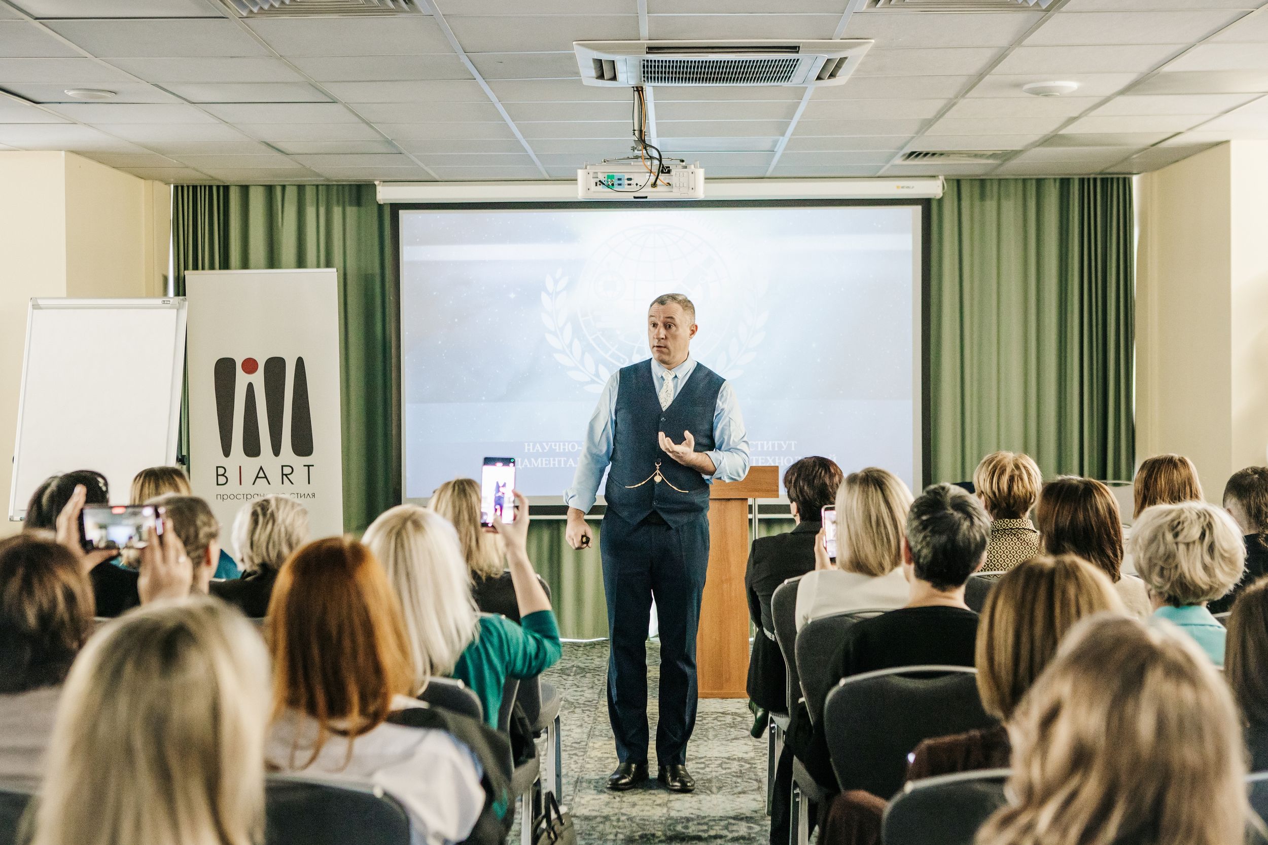 Профессор, доктор биологических наук, эксперт в области клеточного здоровья и антиэйдж-науки Андрей ЗолотарёвФото: 4