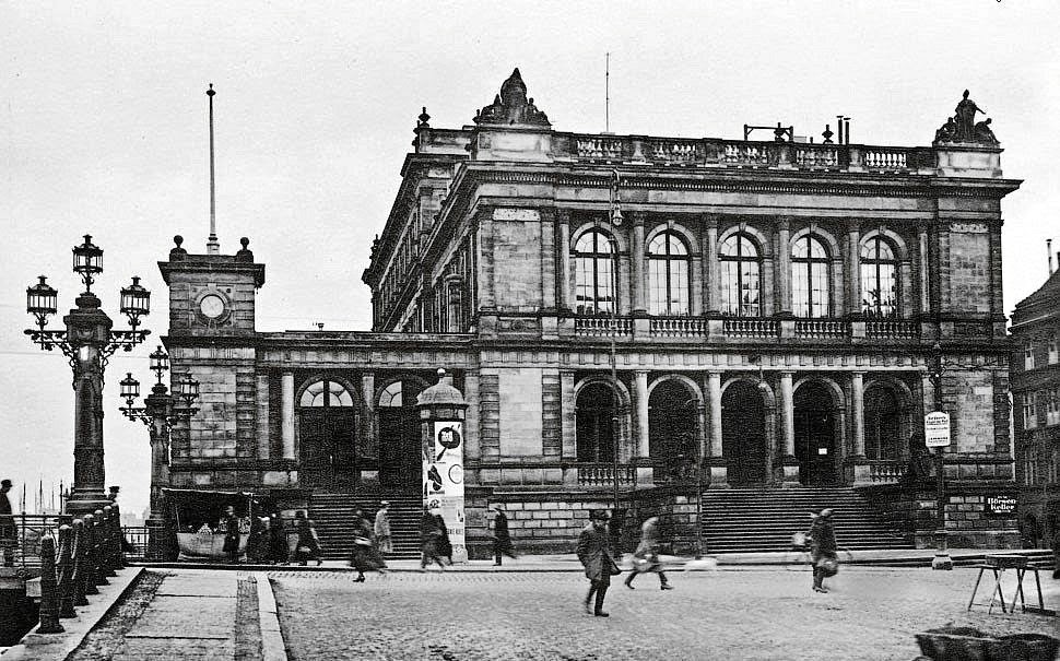 Новая биржа КёнигсбергаФото: 1