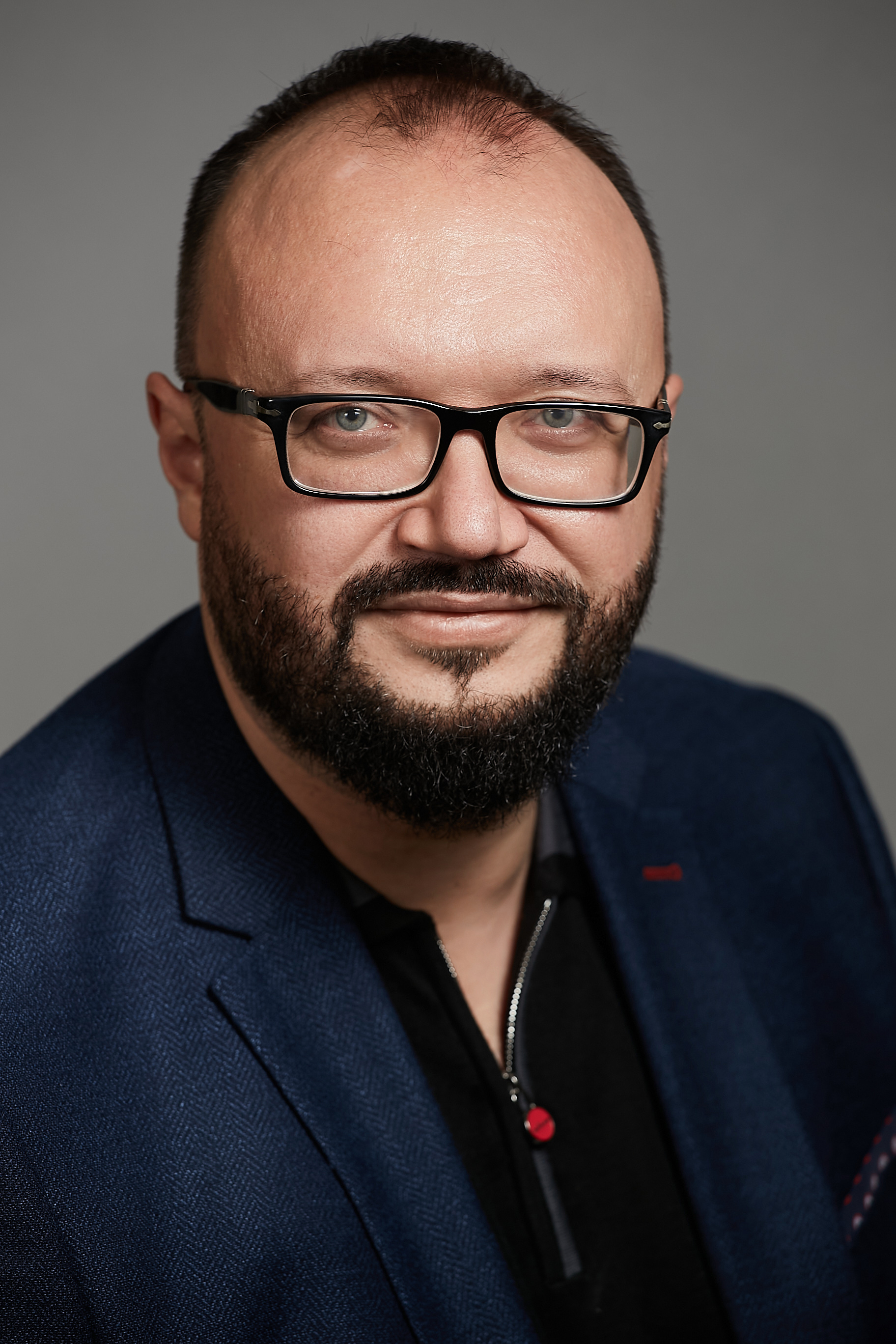 Евгений Колотилов — российский бизнес-спикер, эксперт по B2B-продажам, переговорам и управлению отделами продажФото: 1