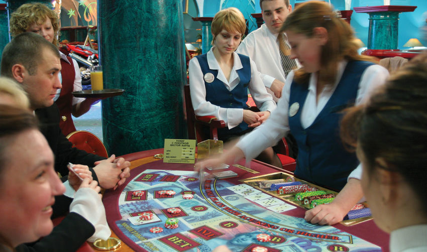 Светская жизнь 90-х: Время казино