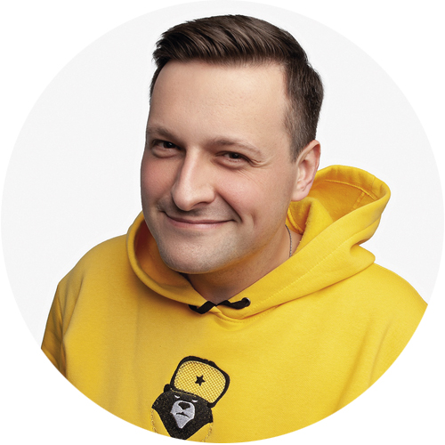 Николай Храмов, предприниматель, совладелец бренда «Блинский», автор и ведущий ютуб-проекта «В процессе»