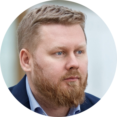 Василий Быков, основатель компании по производству станций для проката самокатов и сегвеев Samocat Sharing