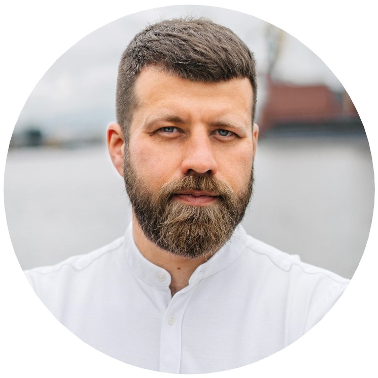 Игорь Булгар, основатель парфюмерного бара Nisha4you и бренда 13|39