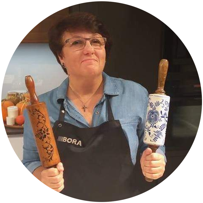 Елена Воропаева, руководитель Школы кулинарного искусства «Сладкоежка