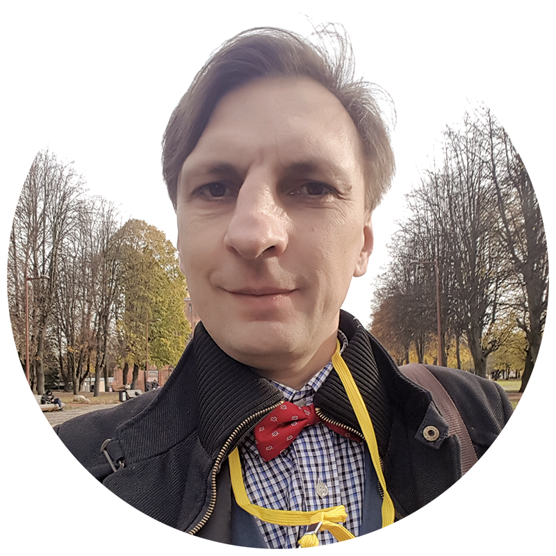 Александр Дубровский, междисциплинарный художник, литератор и организатор литературных проектов «ПроZa LIVE» и «СлоVision»