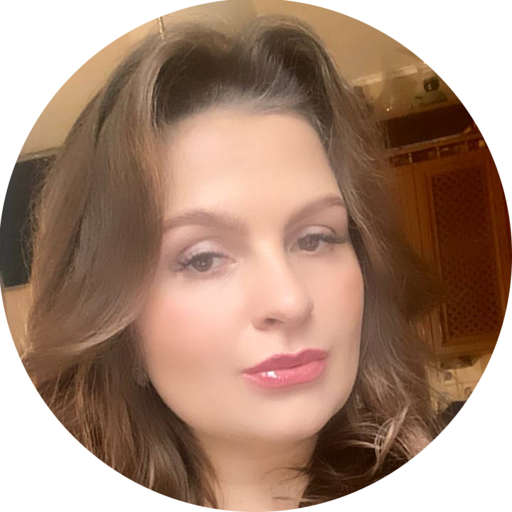 Наталья Алексеева, руководитель отдела распространения журналов «Балтийский Бродвей»16+ и «Королевские ворота»16+