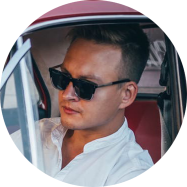 Юрий Лаймин, блогер Богатый Кант