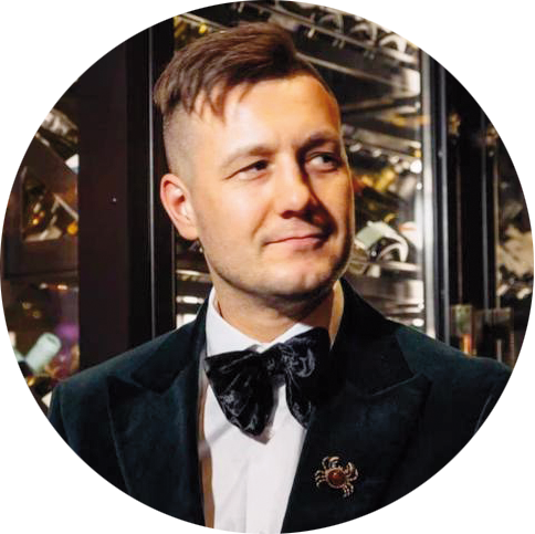 Андрей Крапп, учредитель караоке-клуба The Weekend