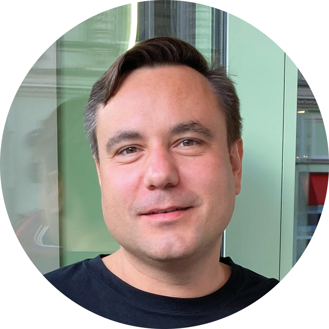 Илья Ефимов