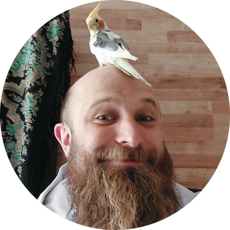 Владимир Нечаев, гид, бас-гитарист в группе Hellomishel