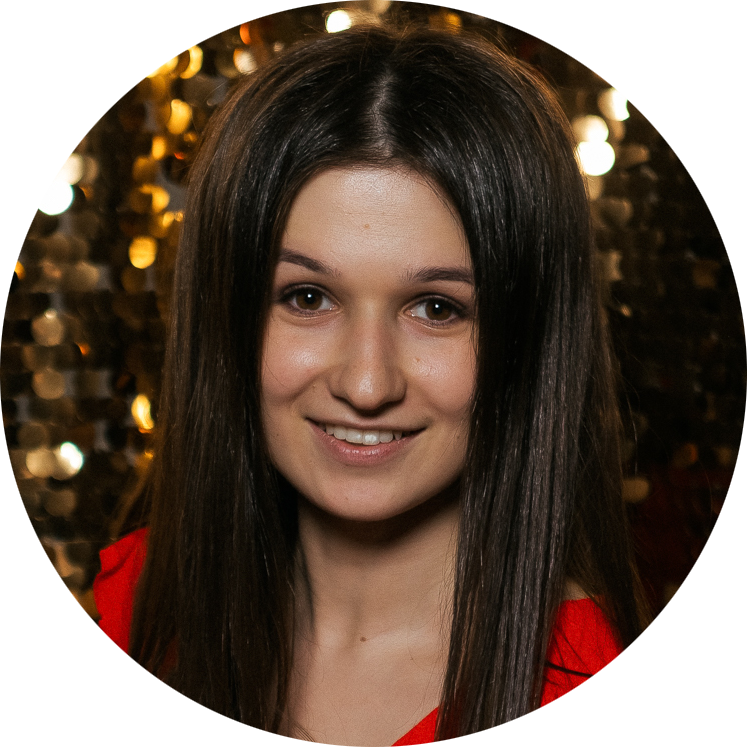 Алина Буцук, режиссёр, основатель детского центра творчества «Своя среда», организатор интеллектуальных вечеринок IMOM’S и IMIX