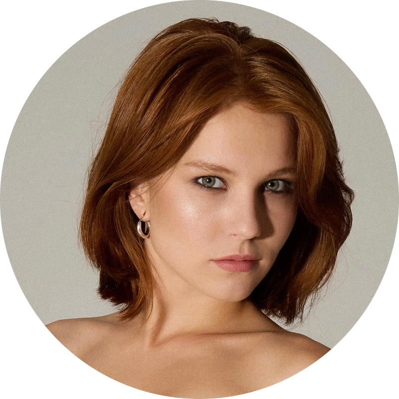 Алина Ротганг, жена шефа, сервис-менеджер булочной Crunch, ассистент Beletskaya bureau