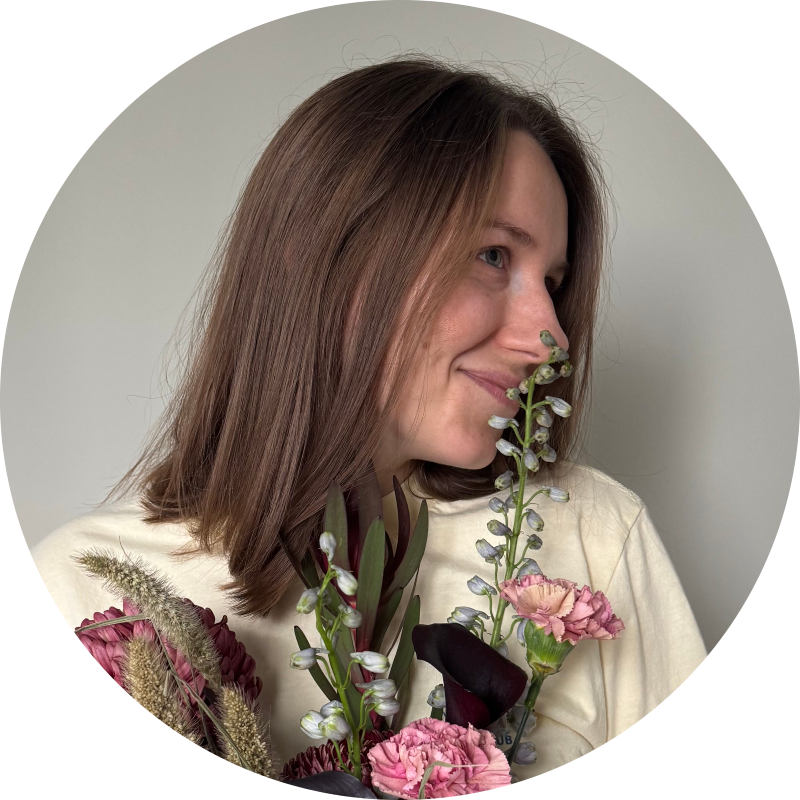 Алина Леонтьева, фаундер студии сезонных букетов MOSS