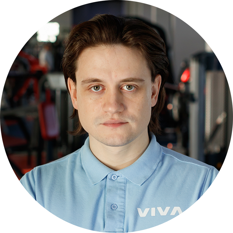 Евгений Бакаев,тренер по плаванию в фитнес-клубе VIVA