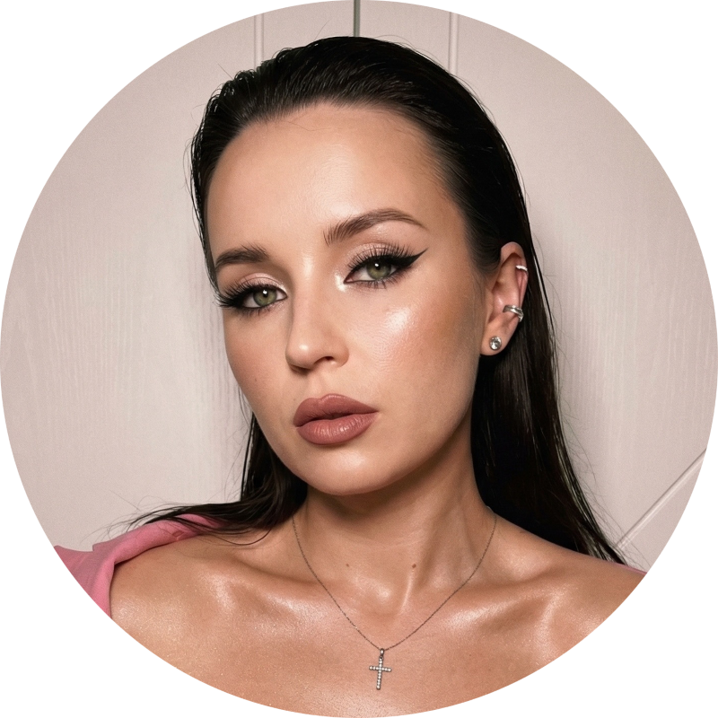 Кристина Чуракова, визажист-бровист, официальный стилист проекта «Яркая» и «Золотая корона России»