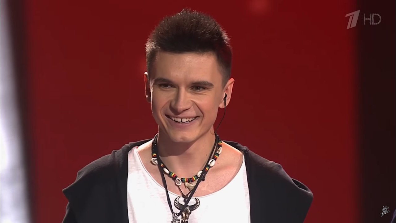 Илья Хвостов остаётся на шоу «Голос»