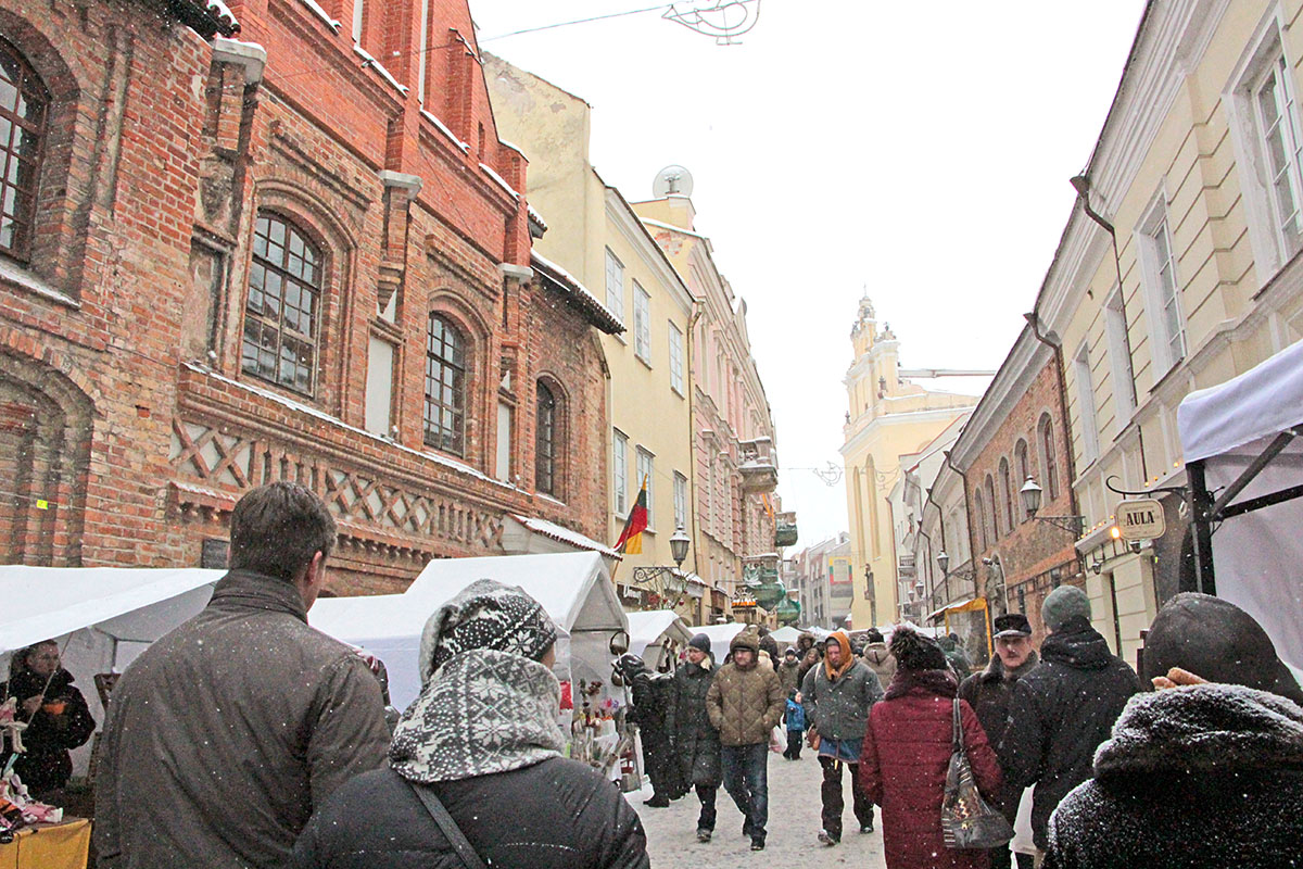 10 фактов и фото, как проходит главный туристический праздник Литвы